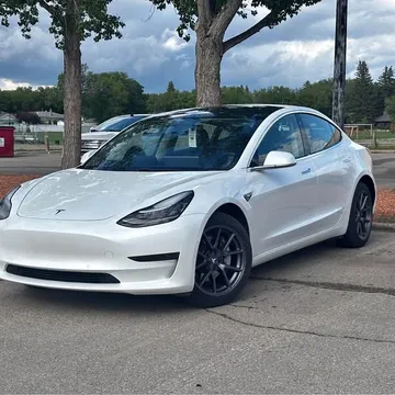 2020 Tesla Model 3 Standard Range Plus