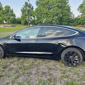 2020 Tesla Model 3 Standard Range Plus