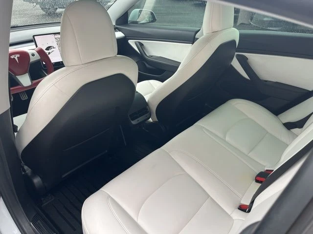 2020 Tesla Model 3 Performance - Image 13 of 21
