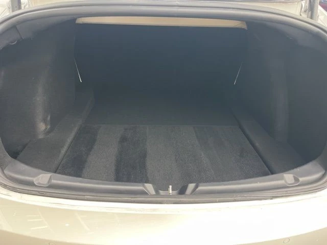 2020 Tesla Model 3 Performance - Image 15 of 21