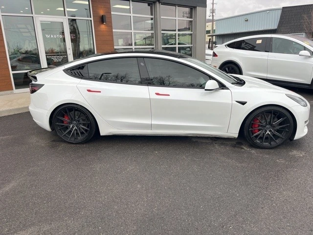 2020 Tesla Model 3 Performance - Image 8 of 21