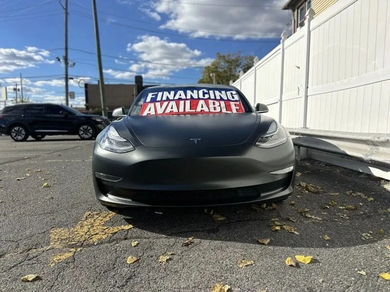 2020 Tesla Model 3 Performance - Image 2 of 12