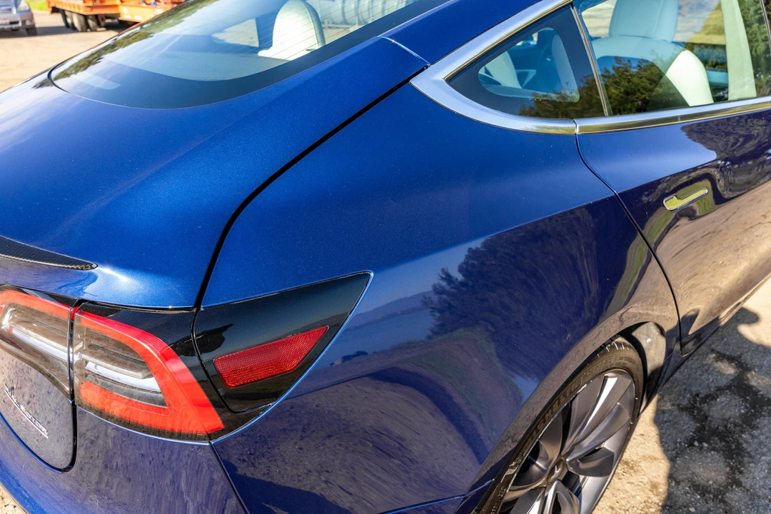 2020 Tesla Model 3 Performance - Image 30 of 31