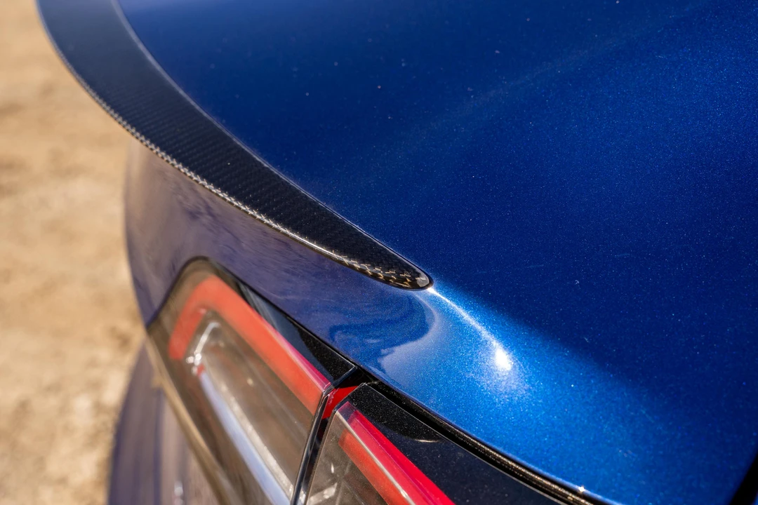 2020 Tesla Model 3 Performance - Image 29 of 31