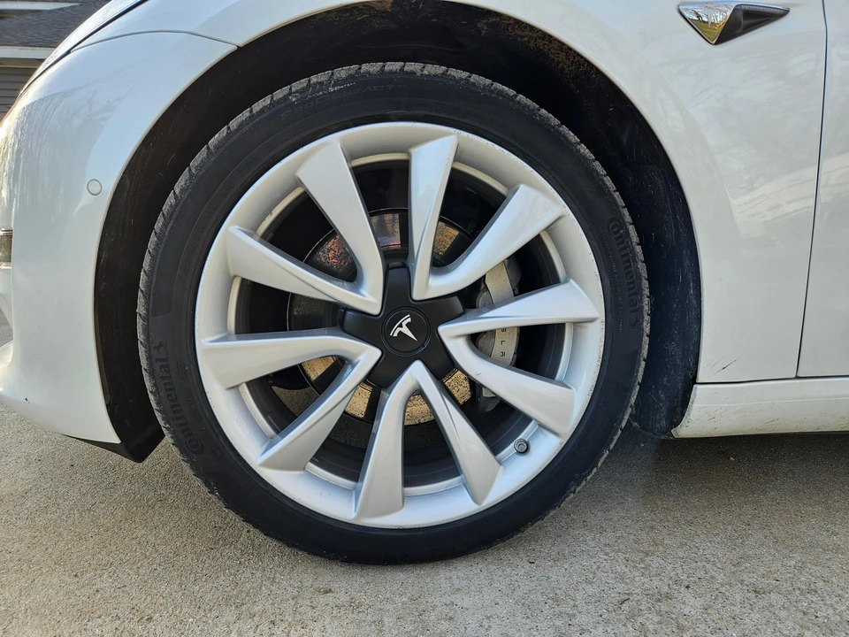 2020 Tesla Model 3 Performance - Image 31 of 31
