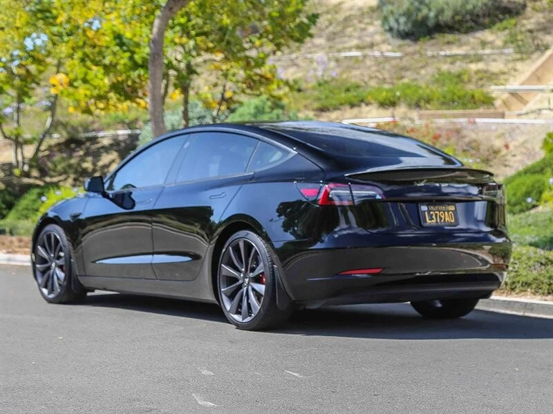 2020 Tesla Model 3 Performance - Image 4 of 21
