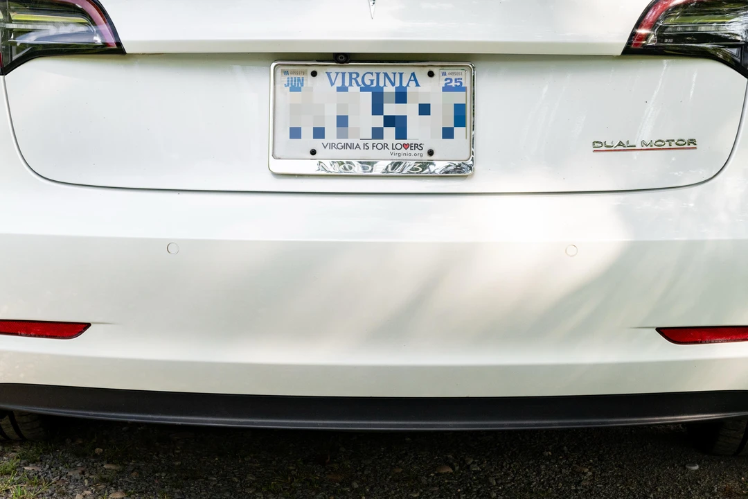 2020 Tesla Model 3 Performance - Image 23 of 31