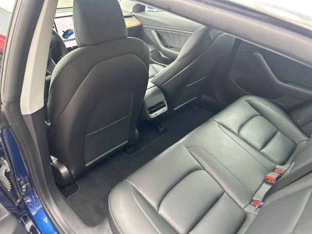 2020 Tesla Model 3 Performance - Image 14 of 21