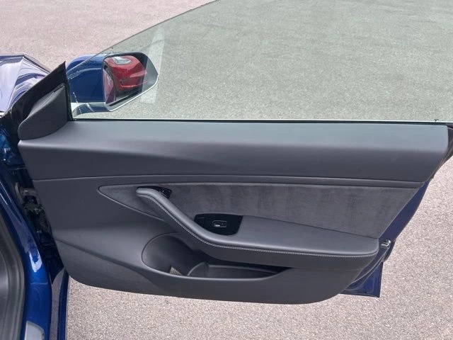 2020 Tesla Model 3 Performance - Image 20 of 21