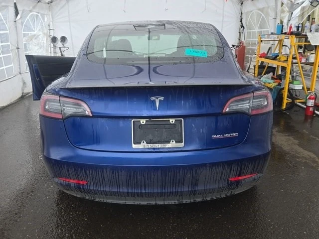2020 Tesla Model 3 Performance - Image 6 of 8