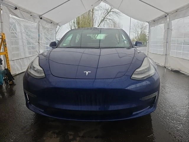 2020 Tesla Model 3 Performance - Image 5 of 8