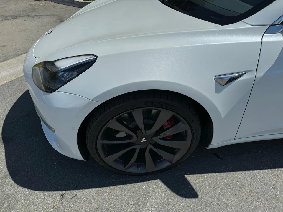 2020 Tesla Model 3 Performance - Image 20 of 31