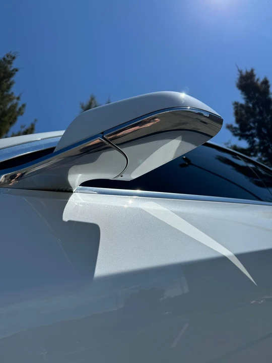 2020 Tesla Model 3 Performance - Image 23 of 31