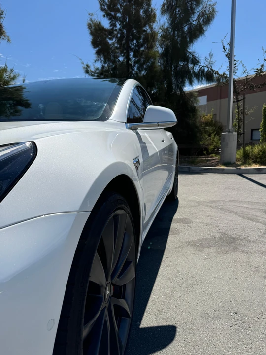 2020 Tesla Model 3 Performance - Image 21 of 31