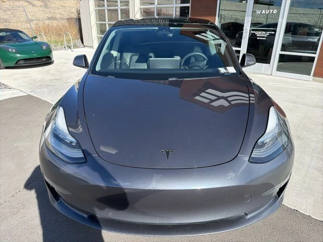 2020 Tesla Model 3 Performance - Image 3 of 21