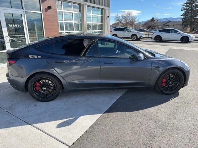 2020 Tesla Model 3 Performance - Image 9 of 21