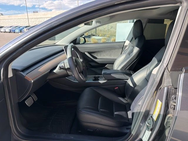 2020 Tesla Model 3 Performance - Image 12 of 21