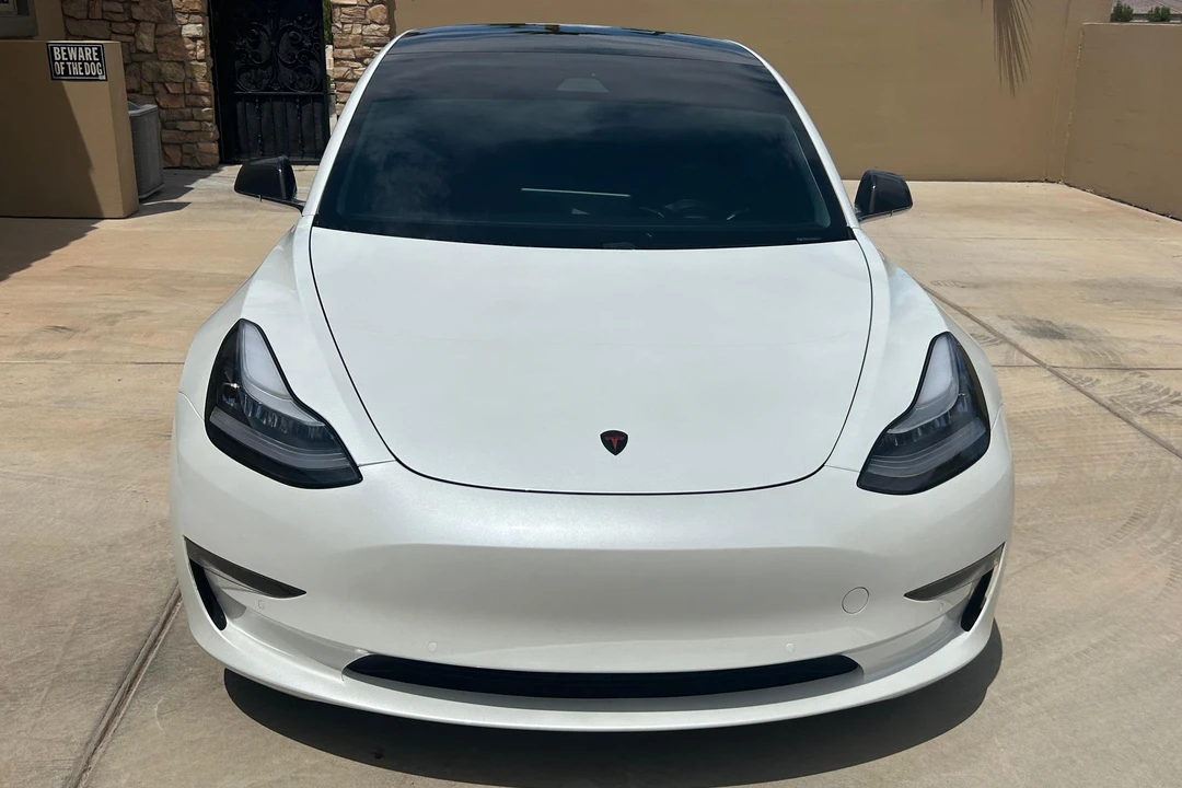 2020 Tesla Model 3 Performance - Image 2 of 31