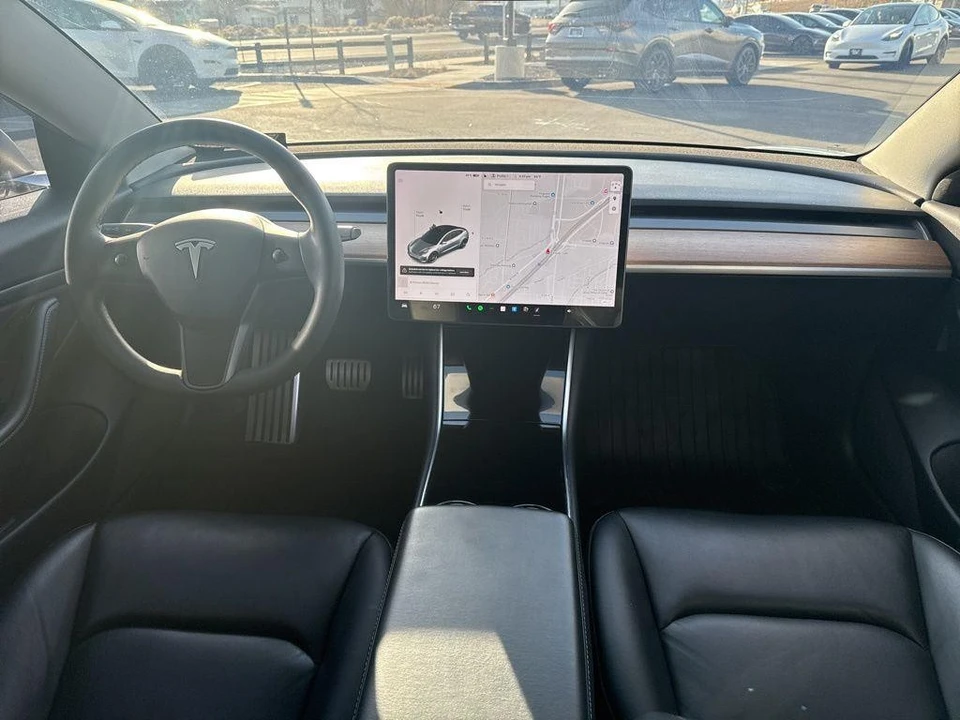 2020 Tesla Model 3 Performance - Image 21 of 21