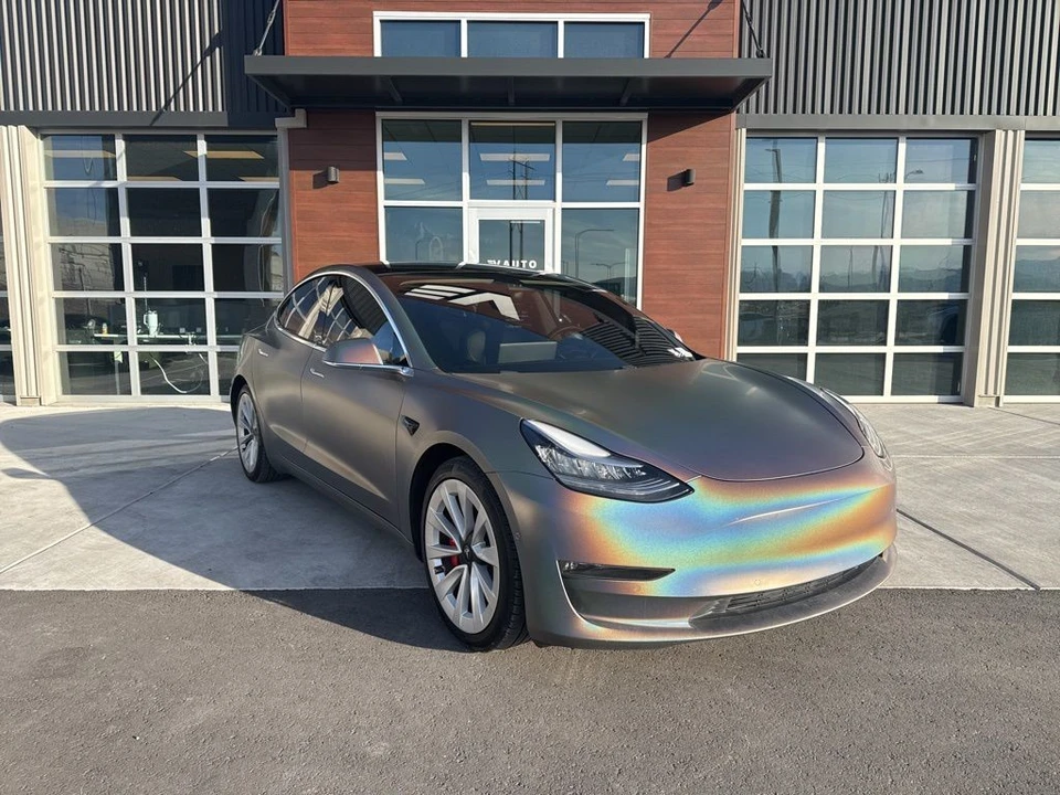 2020 Tesla Model 3 Performance - Image 2 of 21