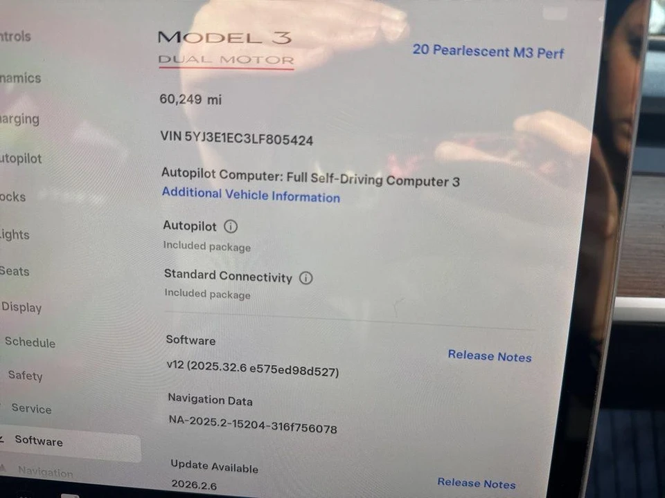 2020 Tesla Model 3 Performance - Image 25 of 27