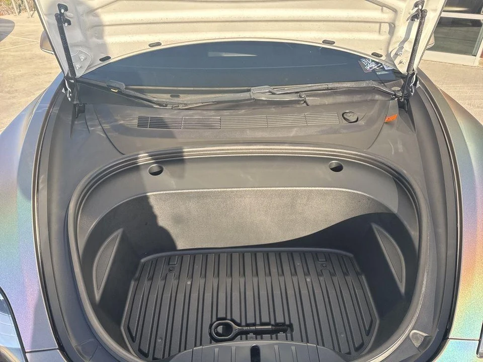 2020 Tesla Model 3 Performance - Image 27 of 27