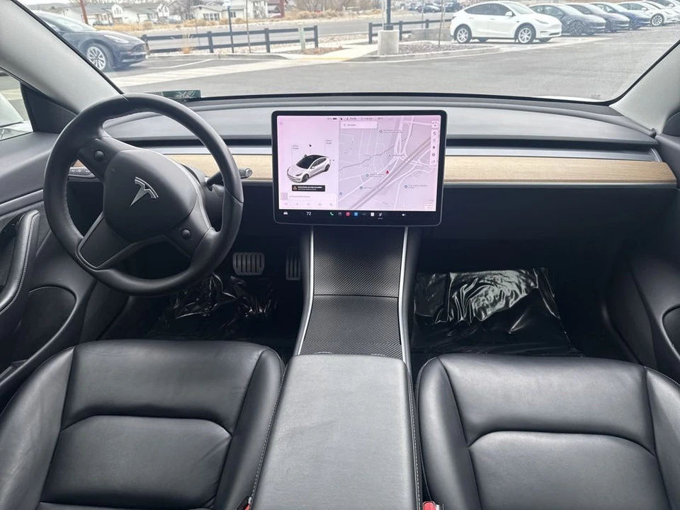 2020 Tesla Model 3 Performance - Image 21 of 21