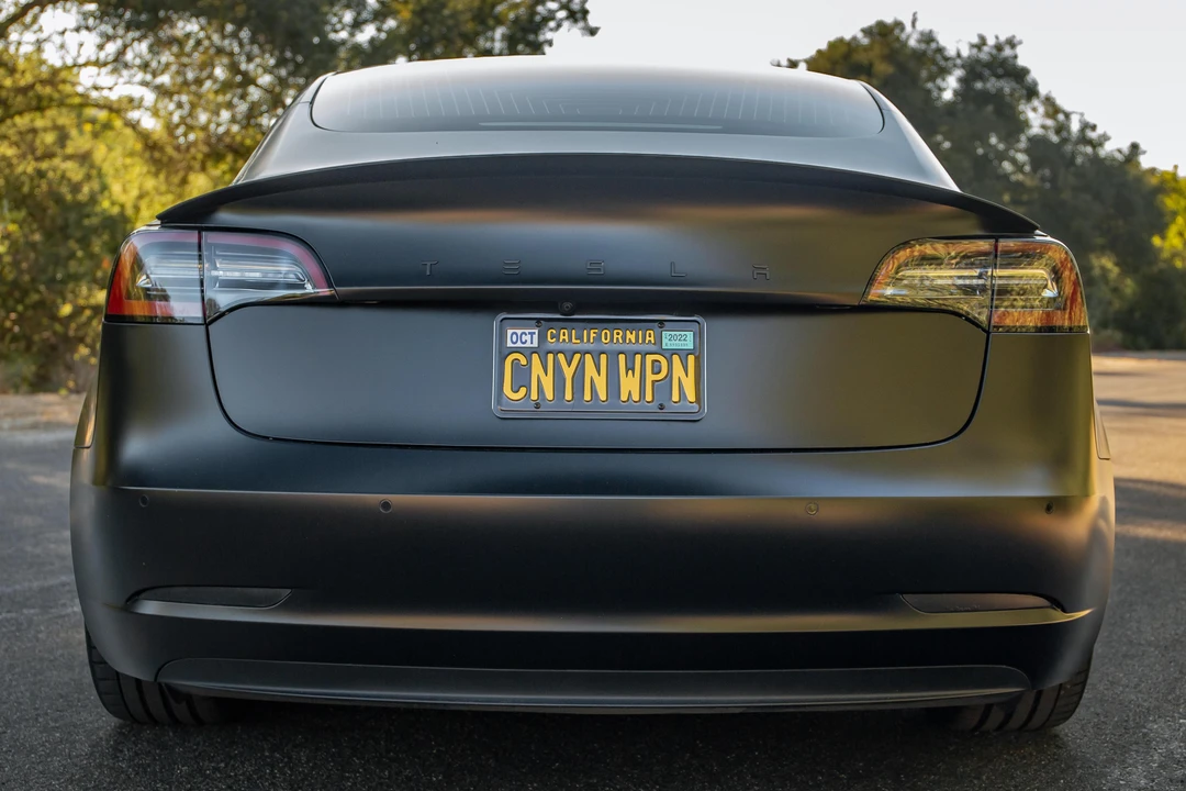 2020 Tesla Model 3 Performance - Image 5 of 31