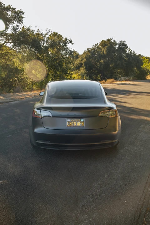 2020 Tesla Model 3 Performance - Image 25 of 31