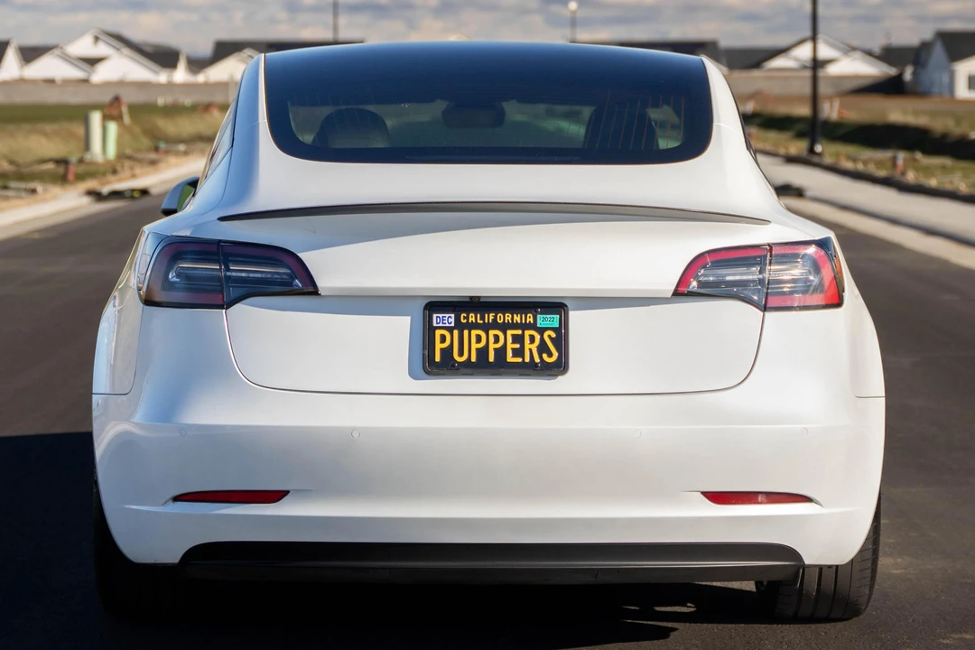 2020 Tesla Model 3 Performance - Image 5 of 31