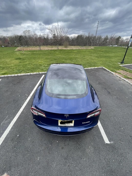 2020 Tesla Model 3 Performance - Image 17 of 31