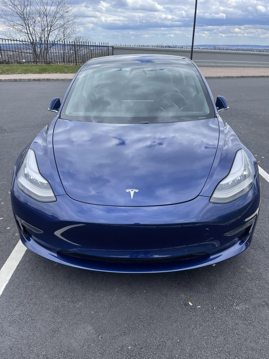 2020 Tesla Model 3 Performance - Image 8 of 31
