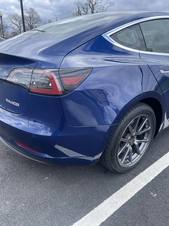 2020 Tesla Model 3 Performance - Image 27 of 31