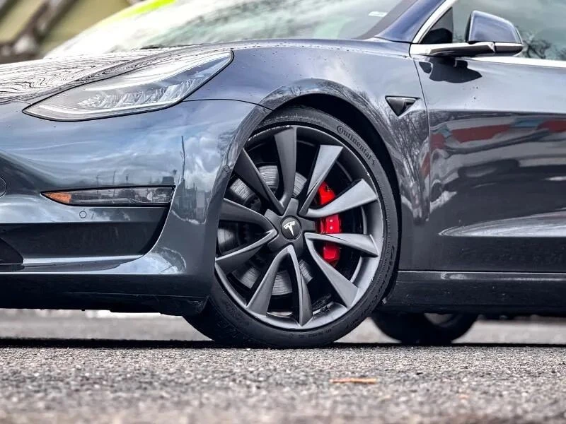2020 Tesla Model 3 Performance - Image 10 of 12
