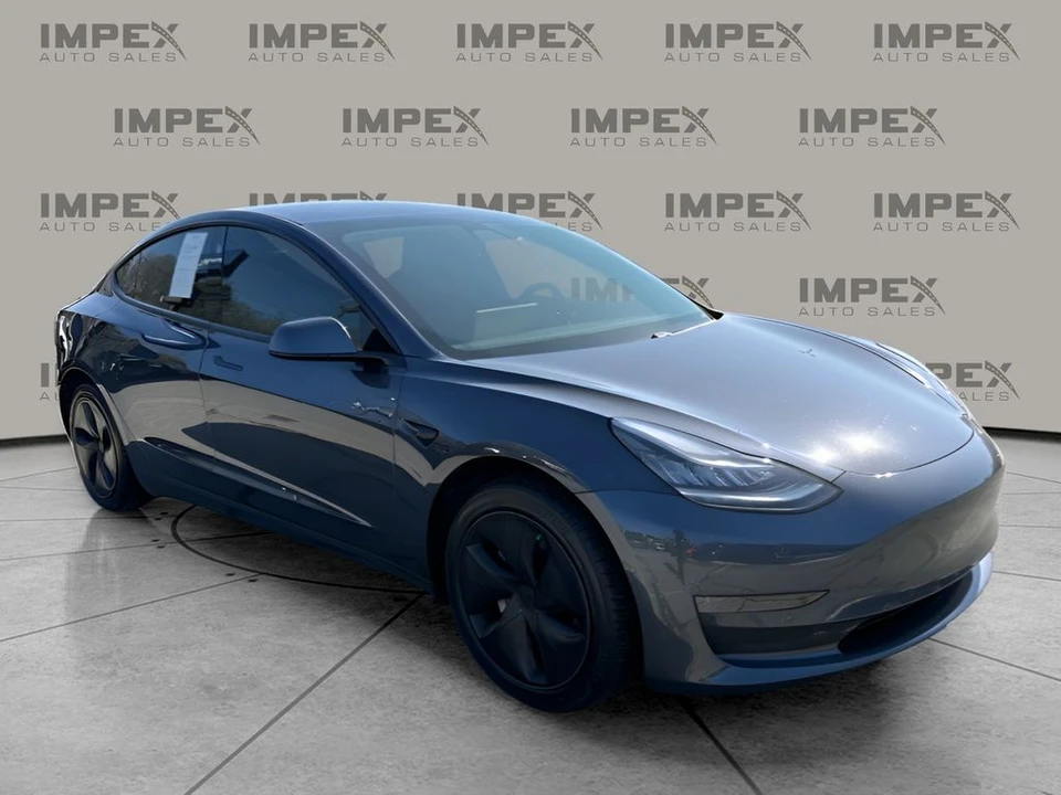 2020 Tesla Model 3 Performance - Image 7 of 12