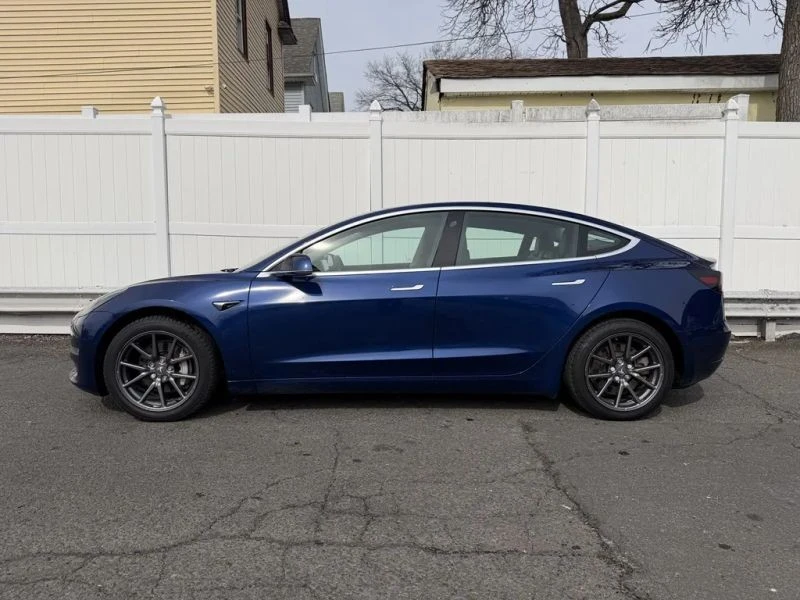 2020 Tesla Model 3 Performance - Image 4 of 12