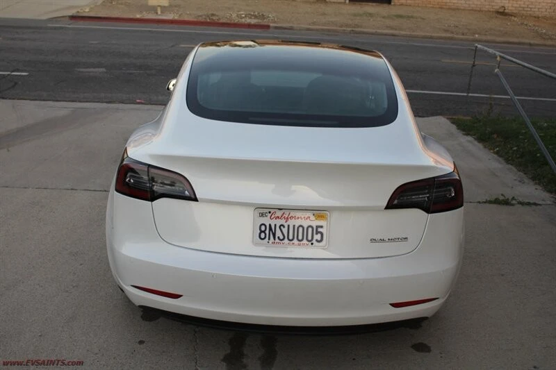 2020 Tesla Model 3 Performance - Image 7 of 21