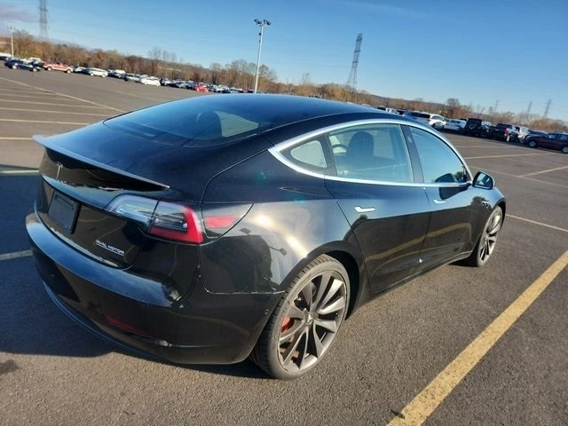 2020 Tesla Model 3 Performance - Image 4 of 6