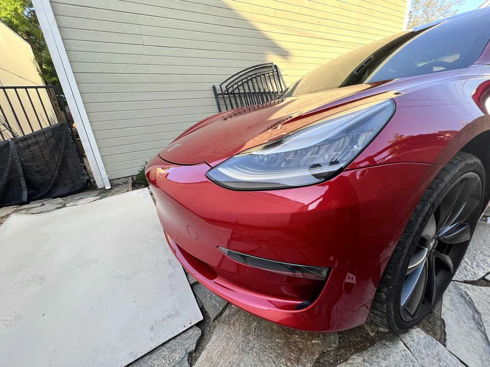 2020 Tesla Model 3 Performance - Image 15 of 31