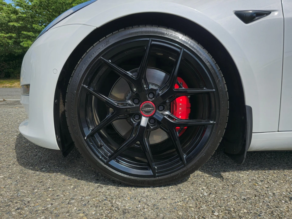 2020 Tesla Model 3 Performance - Image 20 of 31