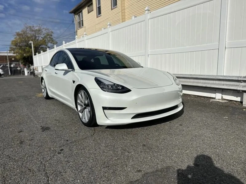 2020 Tesla Model 3 Performance - Image 3 of 12