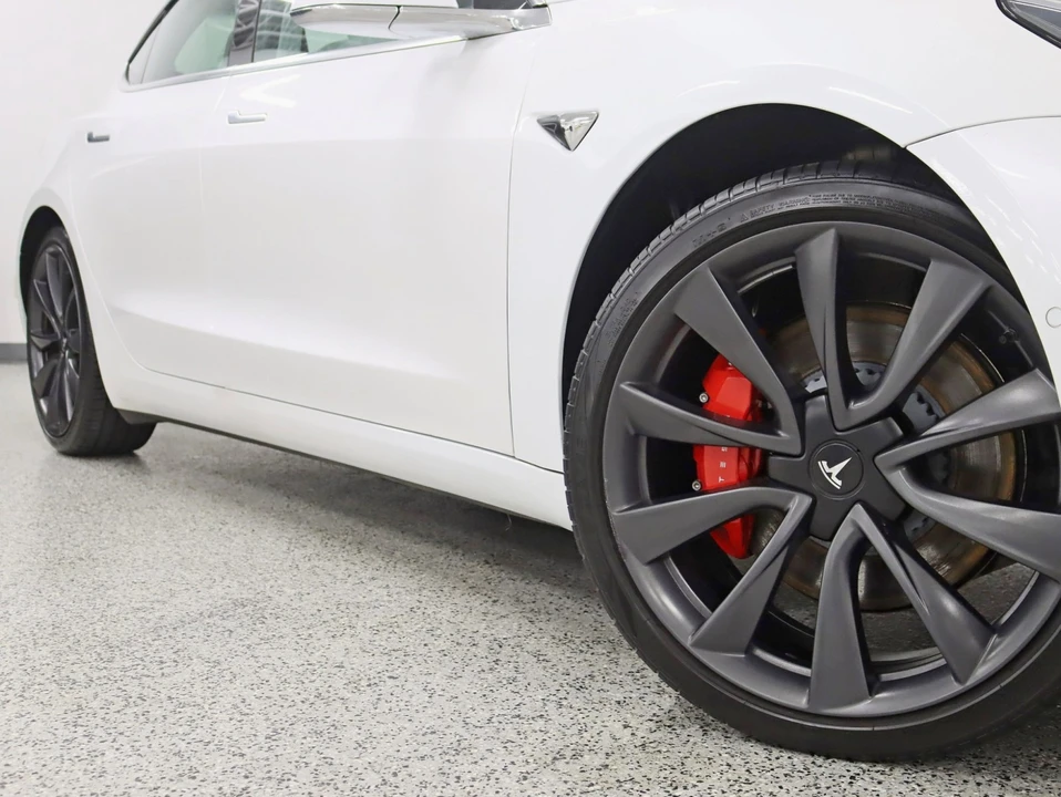 2020 Tesla Model 3 Performance - Image 4 of 12