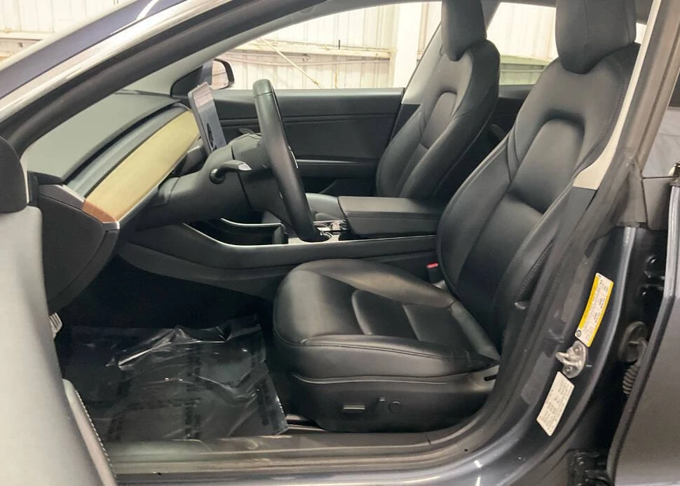 2020 Tesla Model 3 Performance - Image 6 of 10