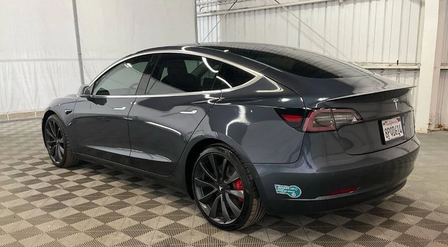 2020 Tesla Model 3 Performance - Image 4 of 10