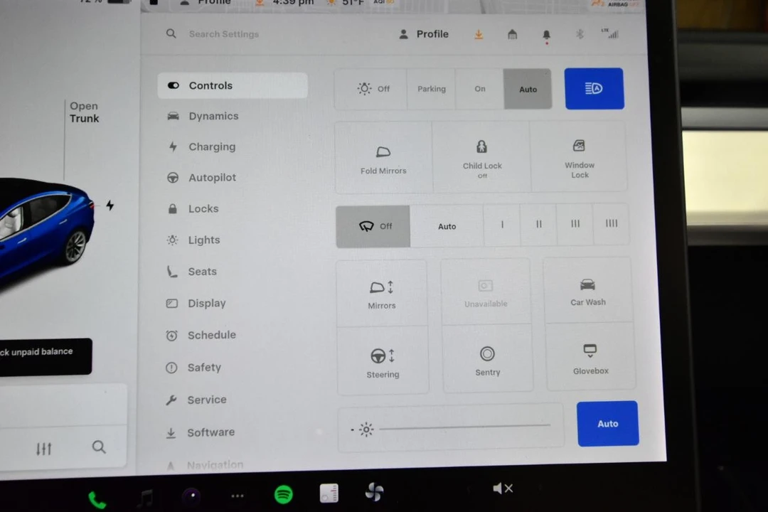 2020 Tesla Model 3 Performance - Image 19 of 21