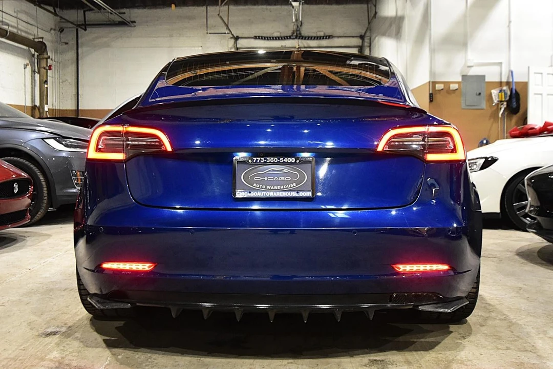2020 Tesla Model 3 Performance - Image 7 of 21