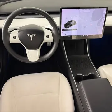 2020 Tesla Model 3 Performance