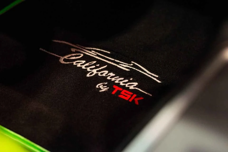 2020 Tesla Model 3 Performance - Image 12 of 19