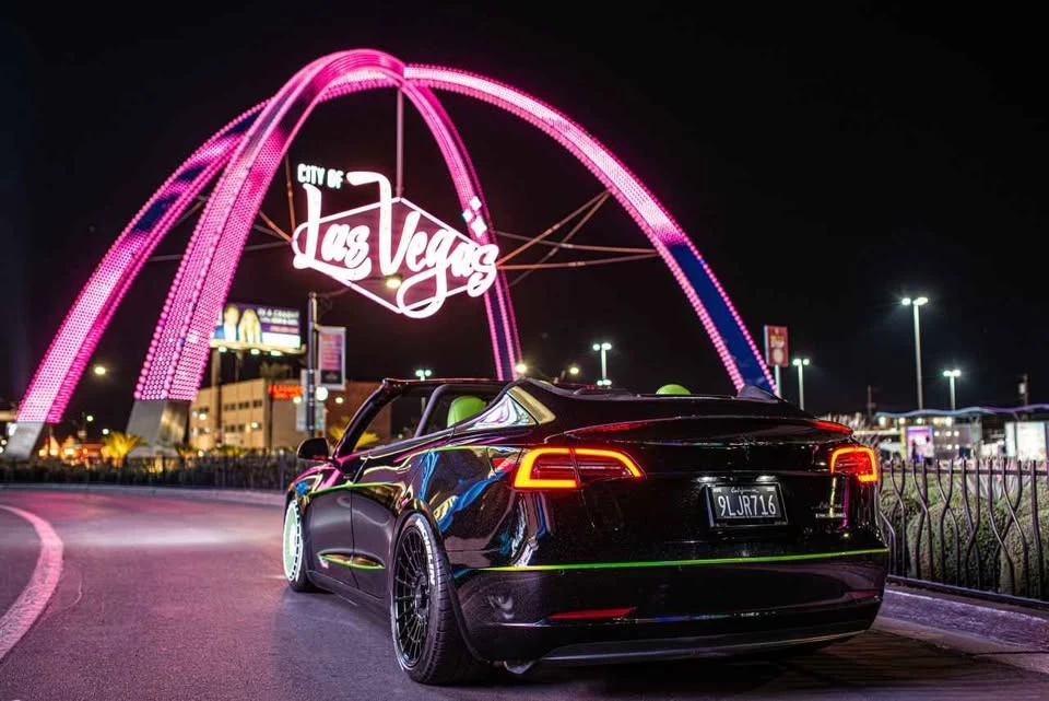 2020 Tesla Model 3 Performance - Image 7 of 19