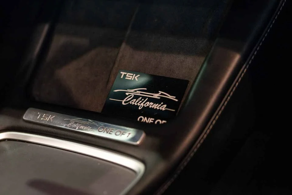 2020 Tesla Model 3 Performance - Image 18 of 19